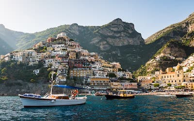 boat excursion in Positano